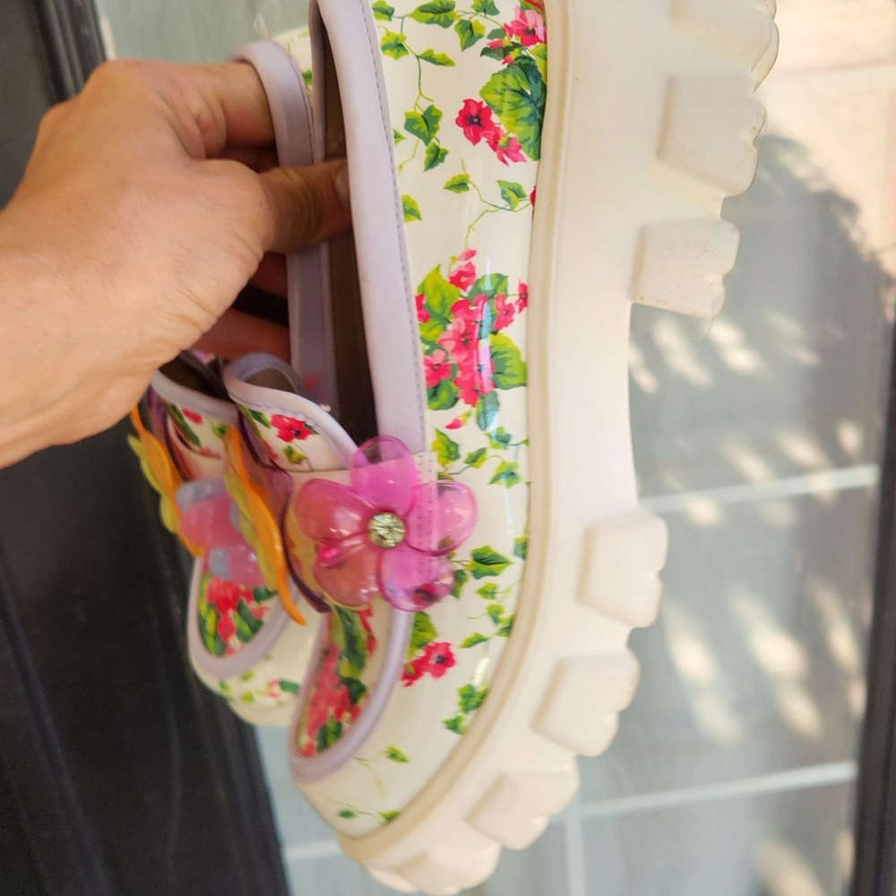 Betsey Johnson White Floral Chunky Loafers with Pink & Orange Flower Accents - Picture 5 of 7